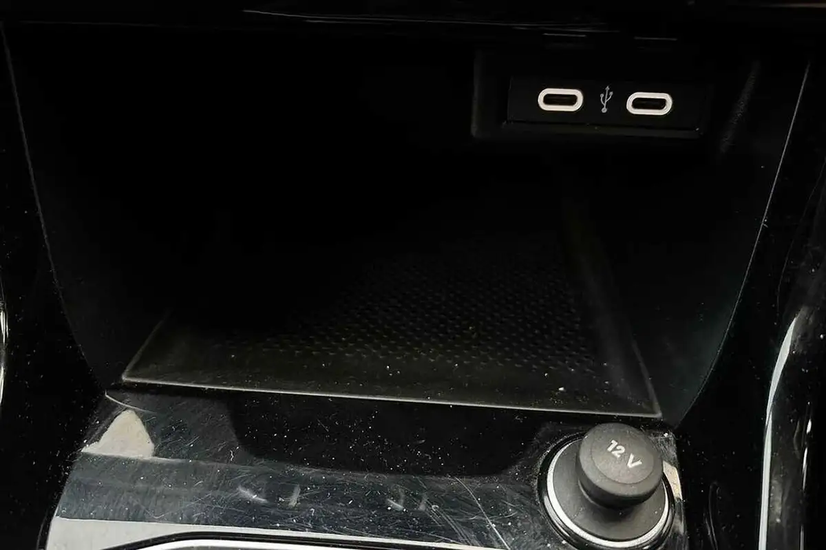 2023-volkswagen-t-cross-10-tsi-black-edition-95ps-big-33
