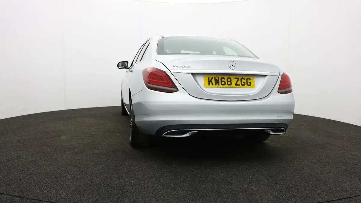 2018-mercedes-benz-c-class-20d-c220d-sport-premiumss-saloon-4d-big-31