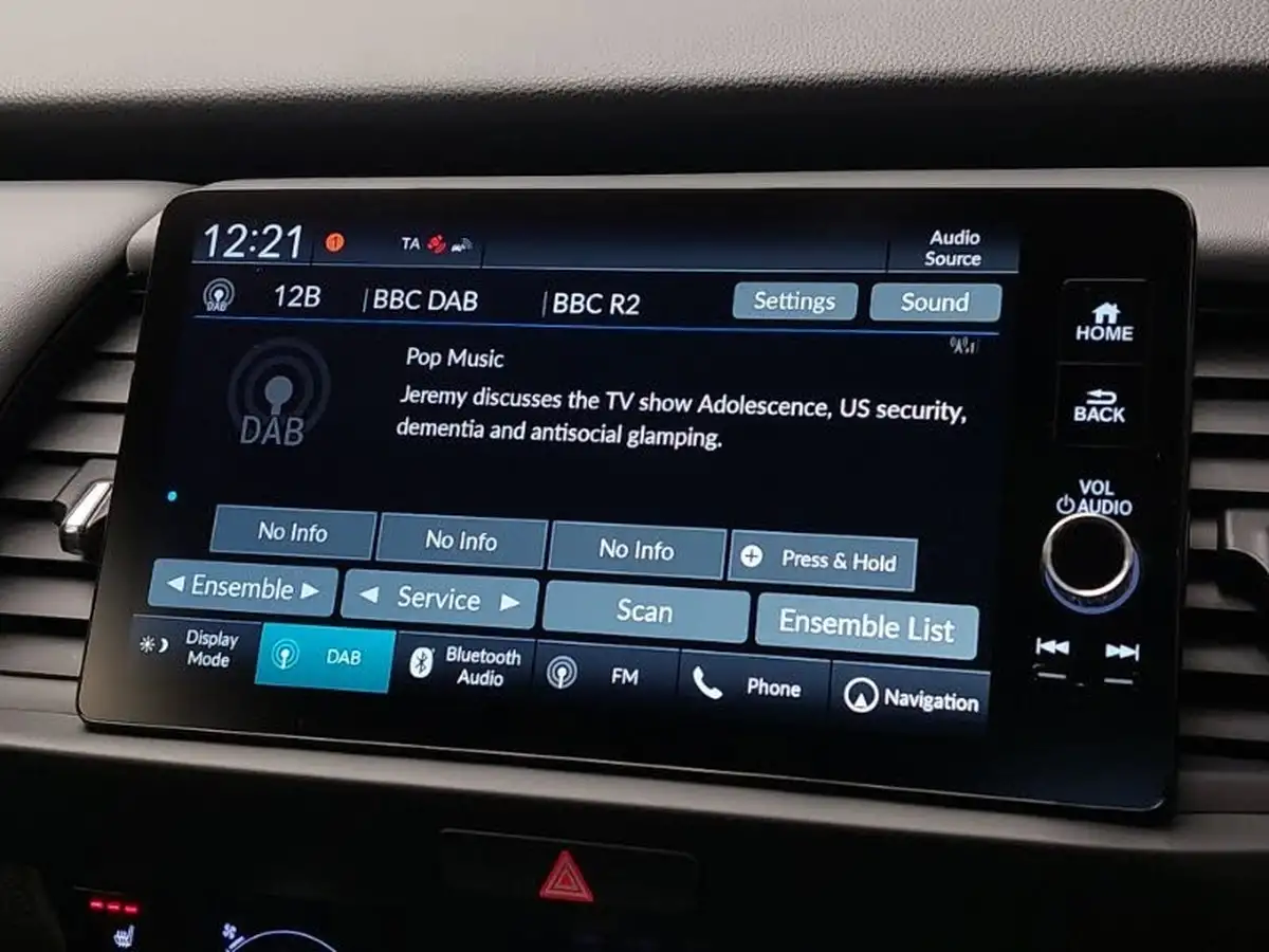 2024-honda-jazz-15-i-mmd-advance-sport-big-9