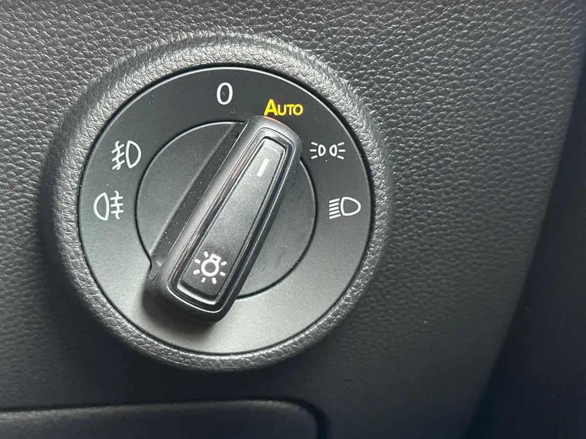 2022-seat-ateca-15-tsi-evo-fr-big-26