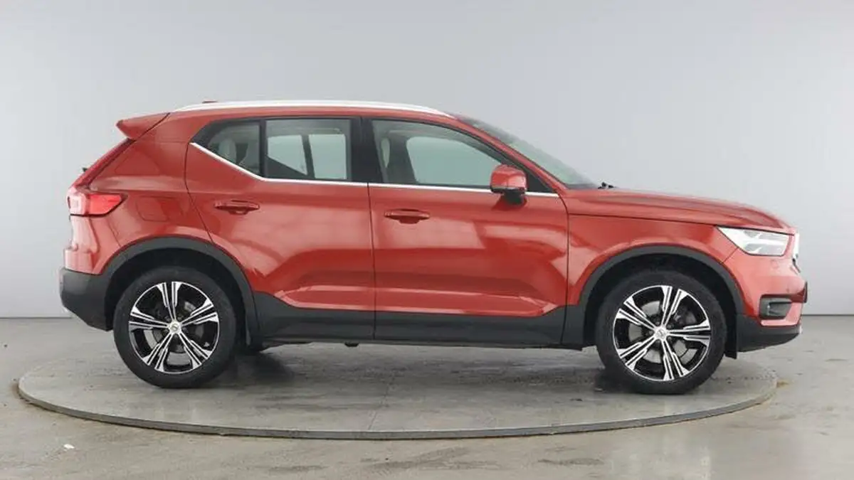 2022-volvo-xc40-15-t5-inscription-pro-big-3