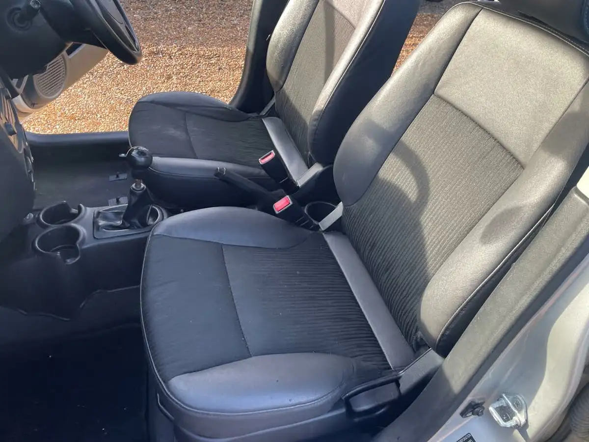 2010-kia-picanto-10-picanto-1-60bhp-big-22