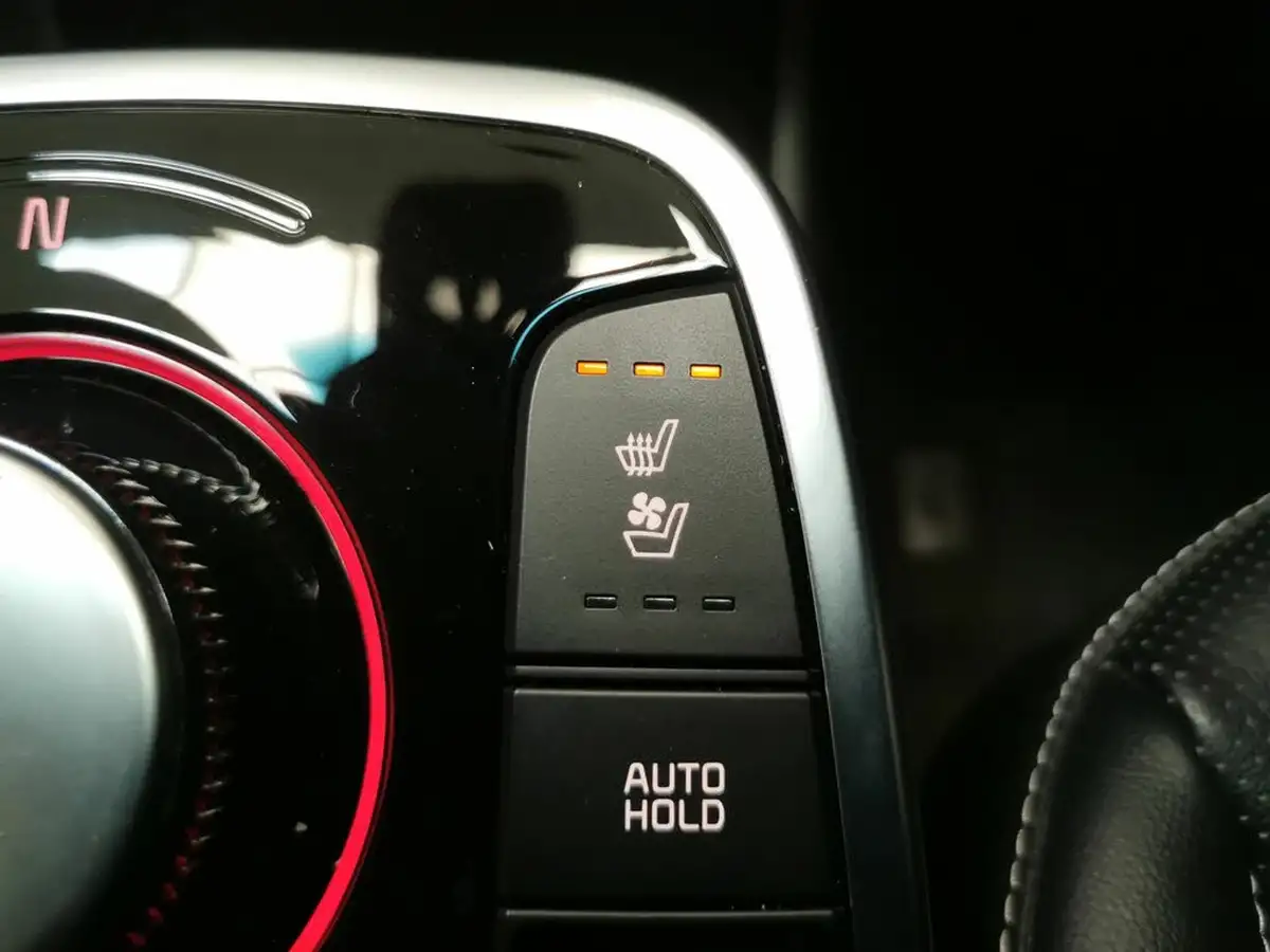 2021-kia-e-niro-ev-4-big-20