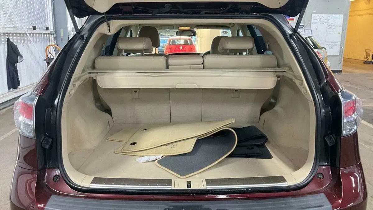 2013-lexus-rx-450h-35-luxury-big-5