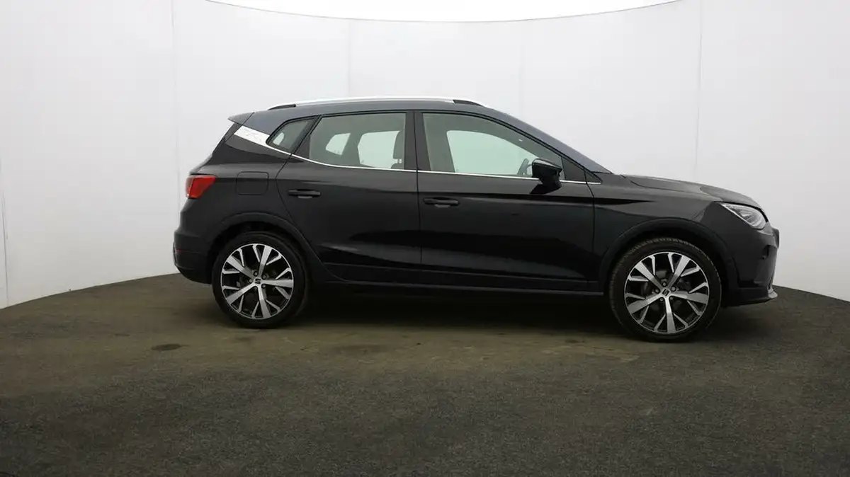 2022-seat-arona-10-tsi-xperience-lux-big-45