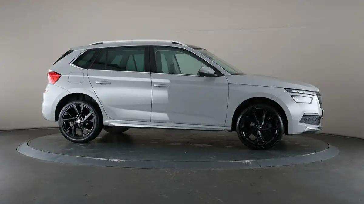 2020-skoda-kamiq-10-tsi-se-l-115ps-dsg-big-56