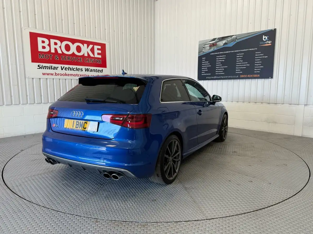 2016-audi-s3-20-tfsi-300ps-nav-hatchback-3d-s-tronic-big-6