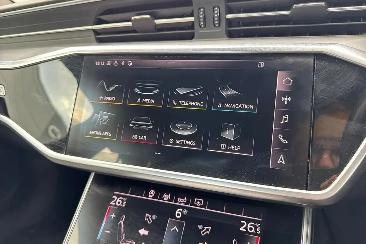 2018-audi-a6-saloon-30-50-tdi-s-line-big-48