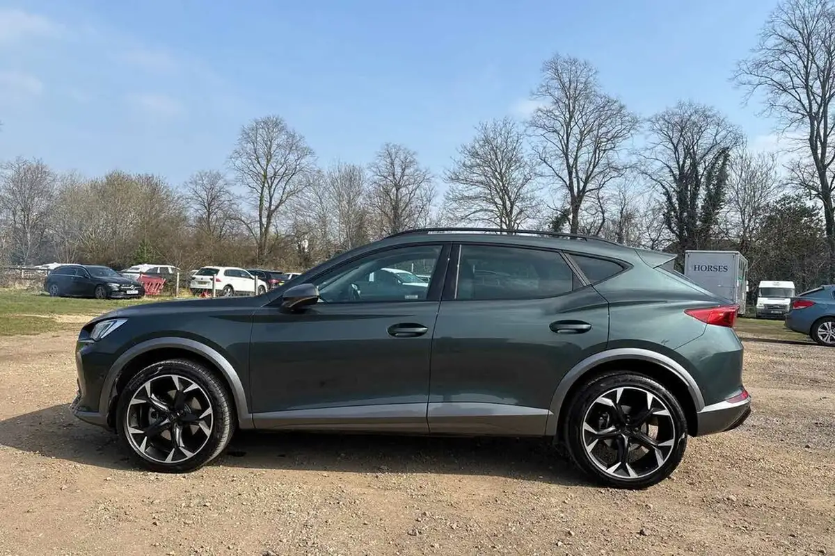2022-cupra-formentor-20-tsi-v2-big-26