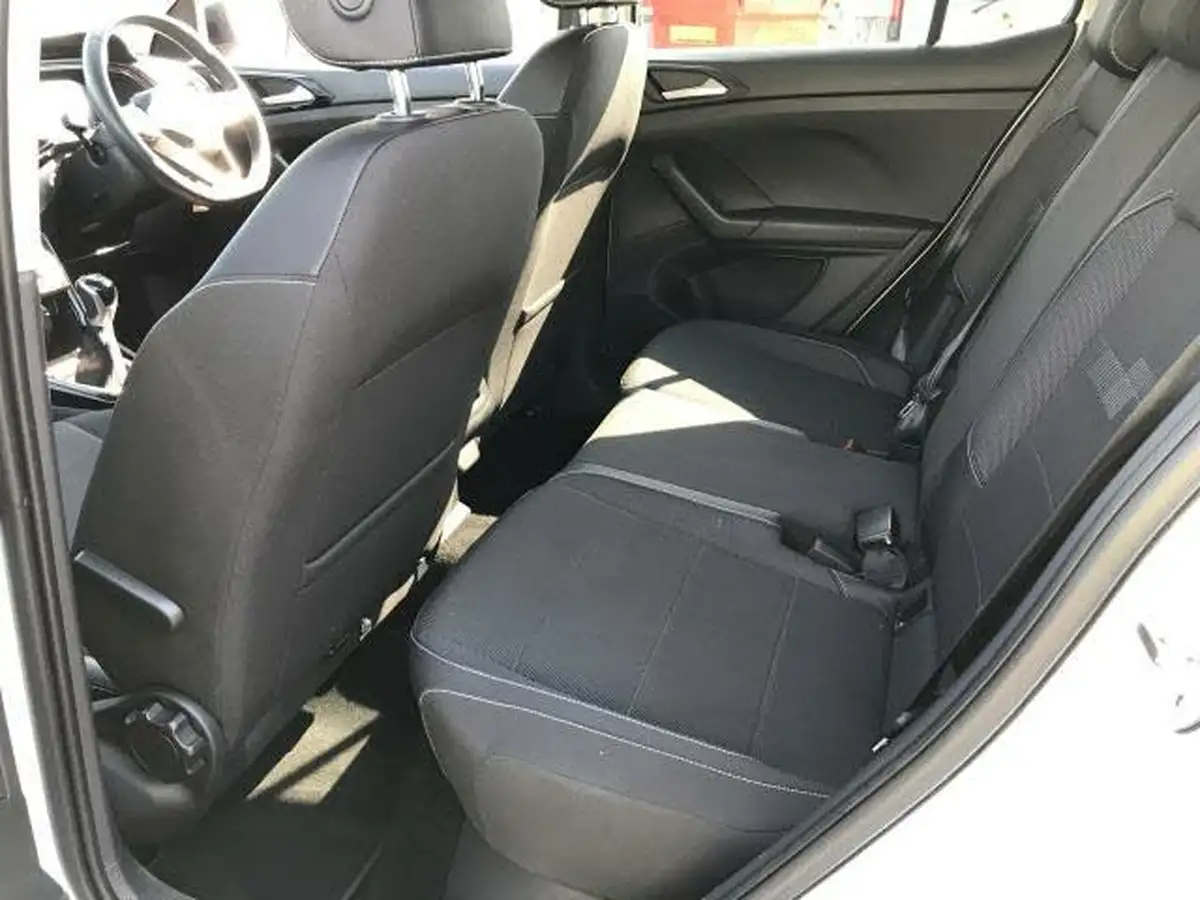 2023-volkswagen-t-cross-10-tsi-black-edition-110ps-big-13