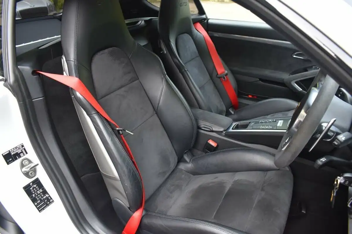 2015-porsche-cayman-gts-34-pdk-big-7