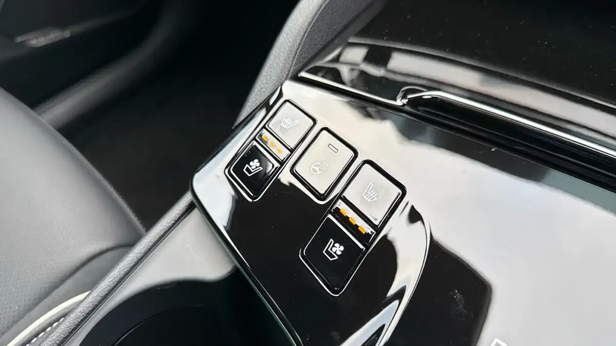 2023-kia-sportage-16-t-gdi-gt-line-s-261bhp-awd-phev-auto-big-28