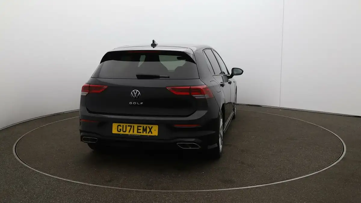2021-volkswagen-golf-15-tsi-r-line-150ps-hatchback-big-49