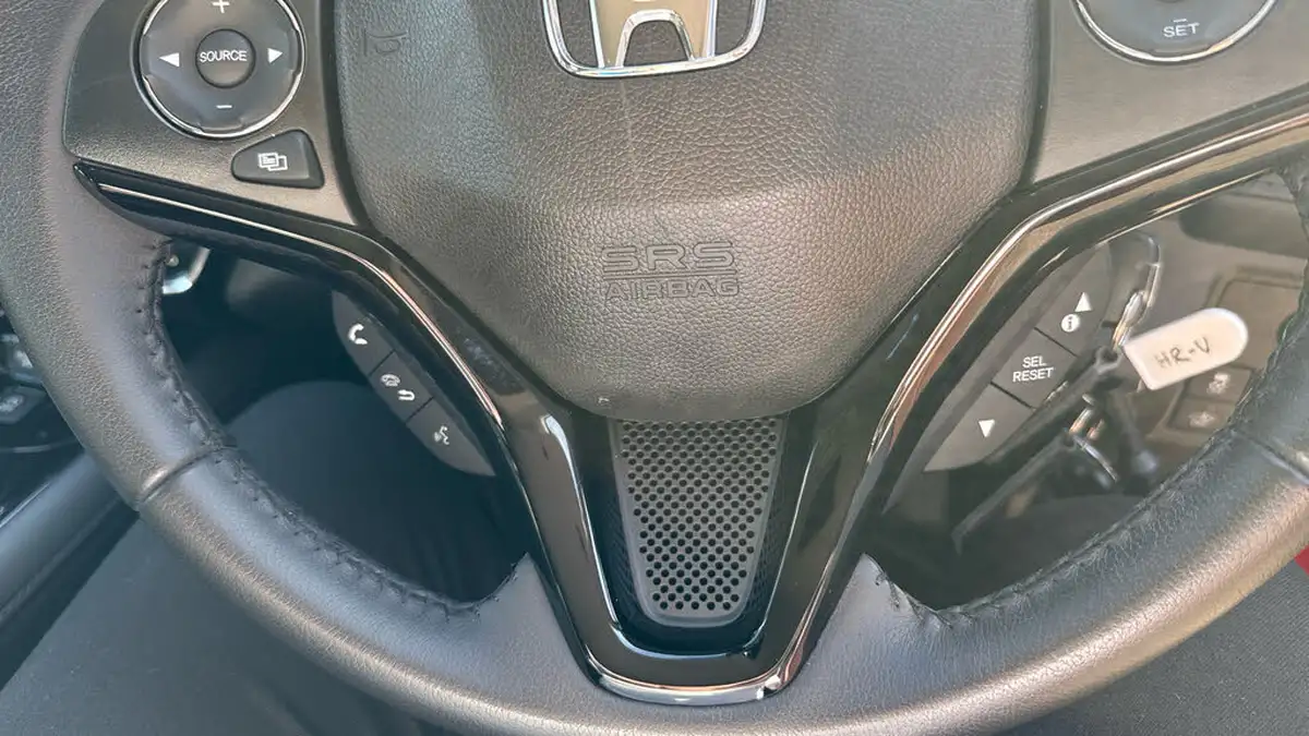 2018-honda-hr-v-15-i-vtec-se-big-31