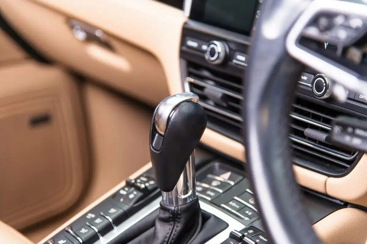 2020-porsche-macan-30-v6-s-big-76