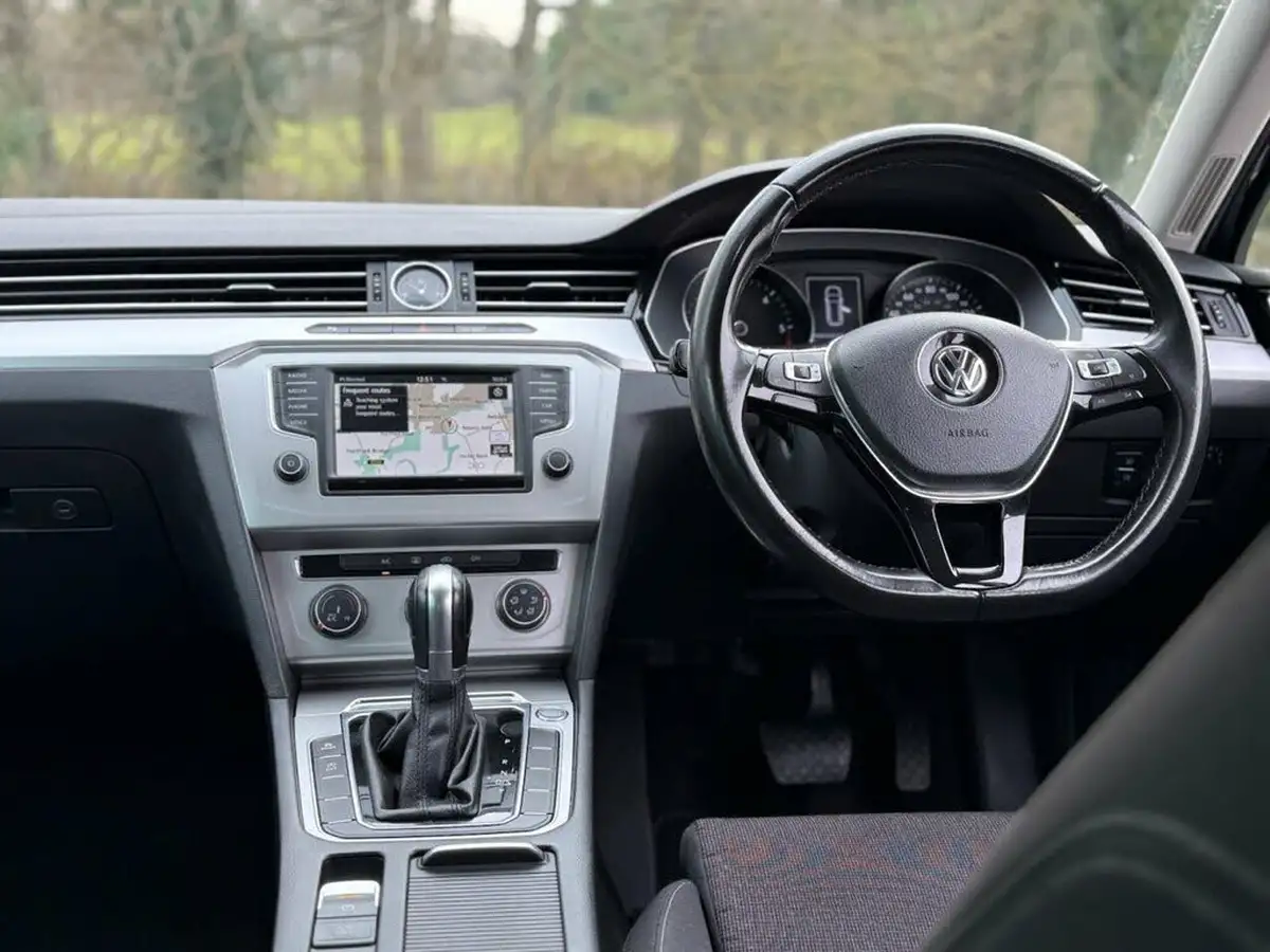 2017-volkswagen-passat-16tdi-se-business-ss-estate-5d-dsg-big-22