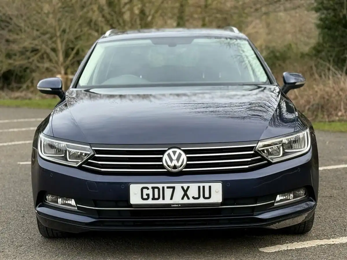 2017-volkswagen-passat-16tdi-se-business-ss-estate-5d-dsg-big-1