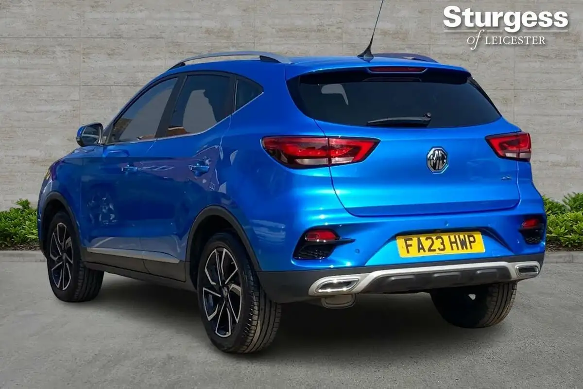 2023-mg-zs-suv-10t-gdi-exclusive-big-6