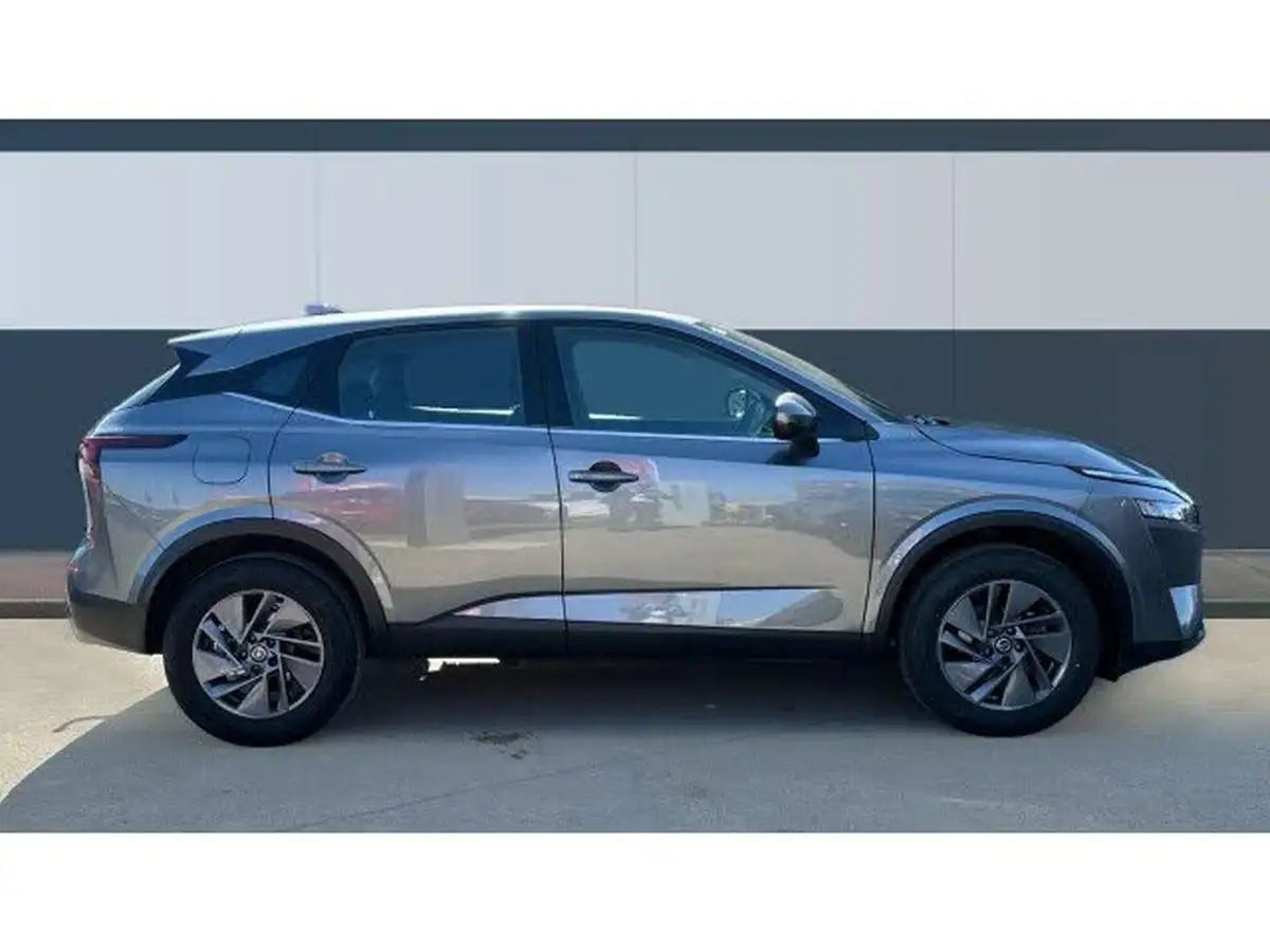 2022-nissan-qashqai-13-dig-t-acenta-premium-140ps-big-4