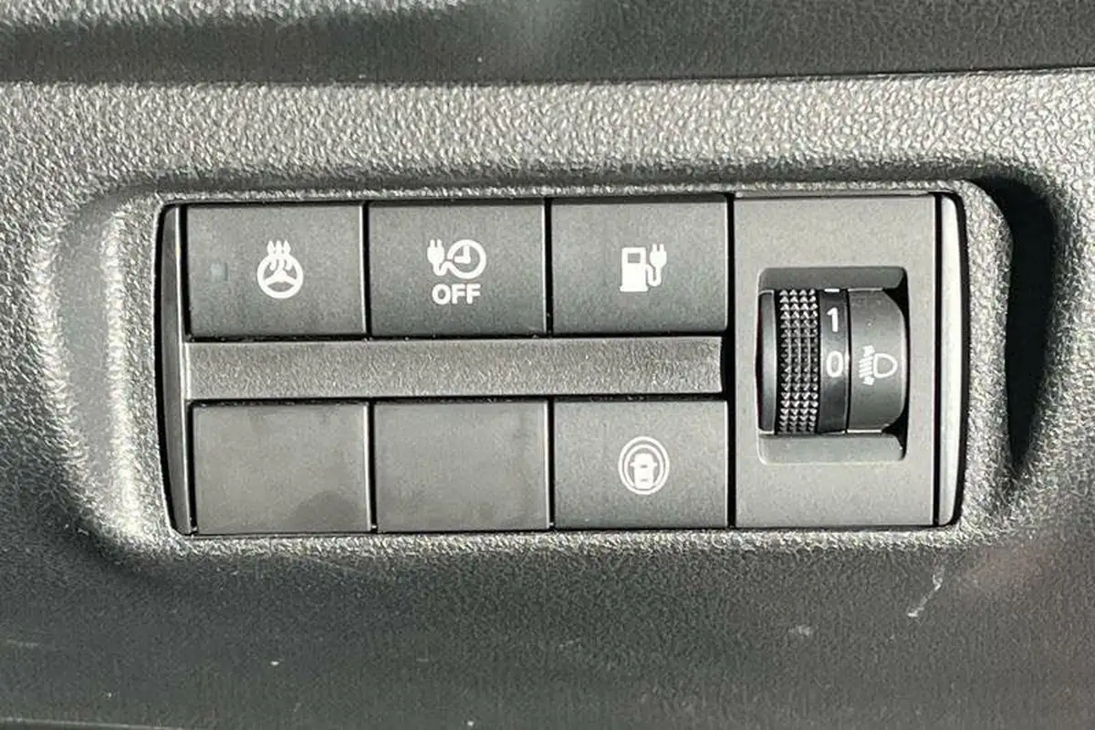 2024-nissan-leaf-e-n-connecta-39kwh-big-32