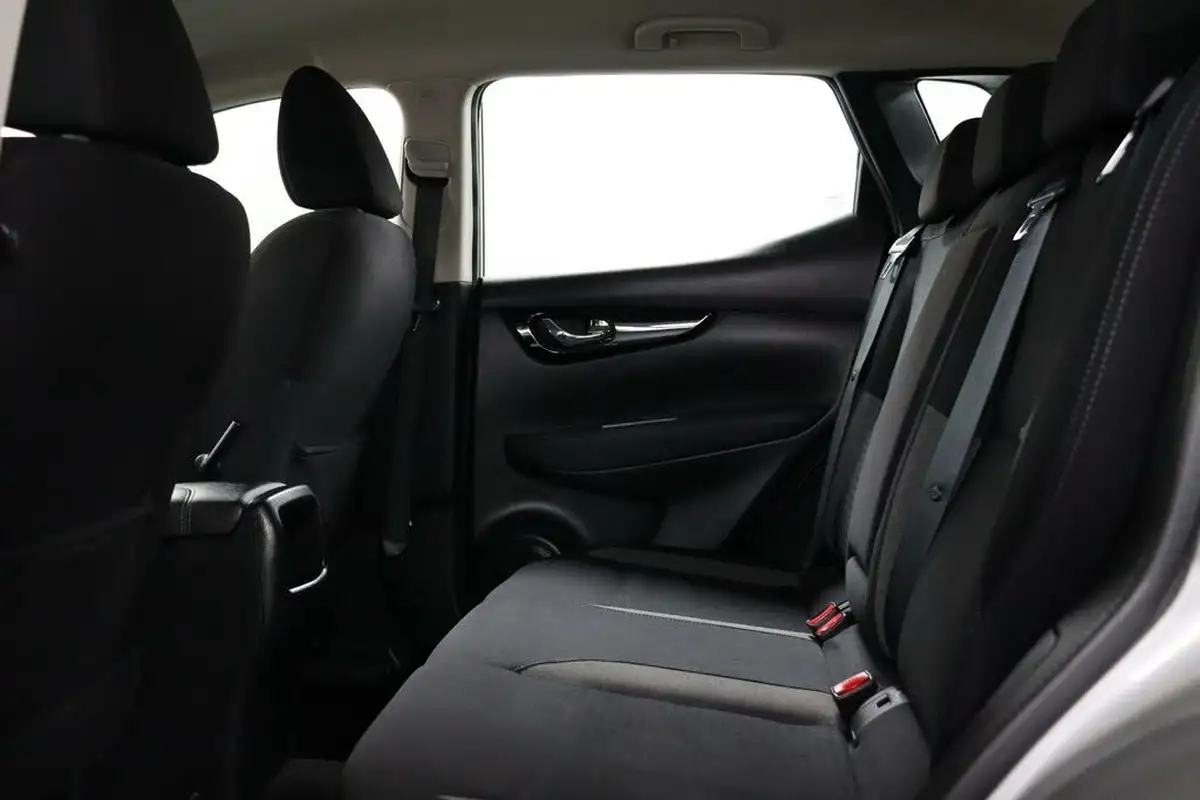 2019-nissan-qashqai-13-dig-t-acenta-premium-140ps-big-25