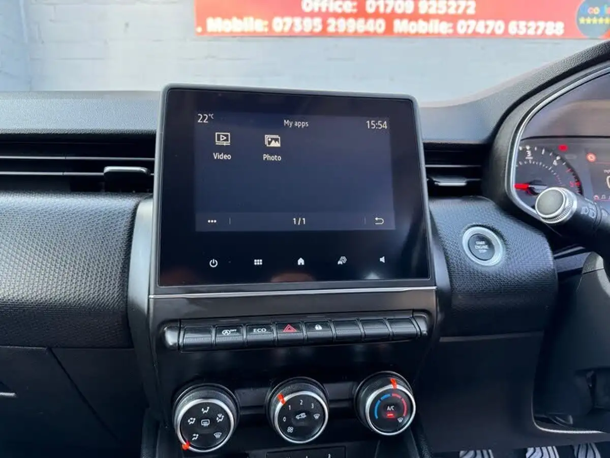 2020-renault-clio-15dci-iconic-90ps-ss-big-24