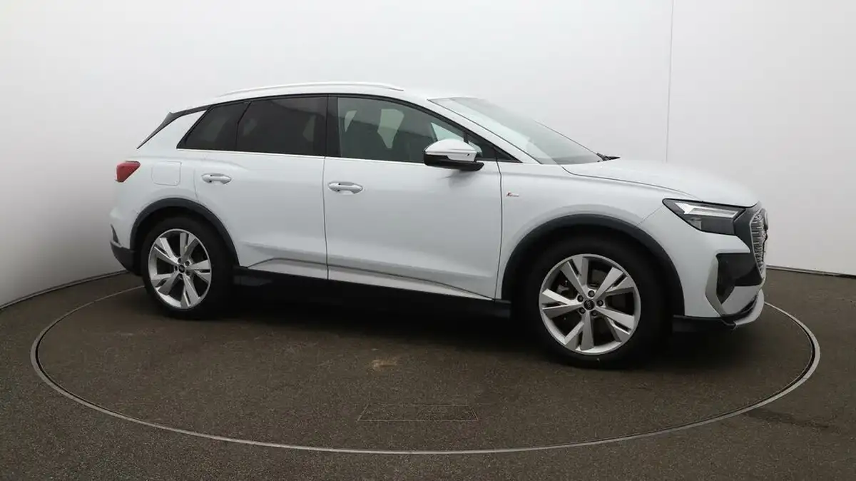 2021-audi-q4-e-tron-40e-s-line-station-wagon-big-38