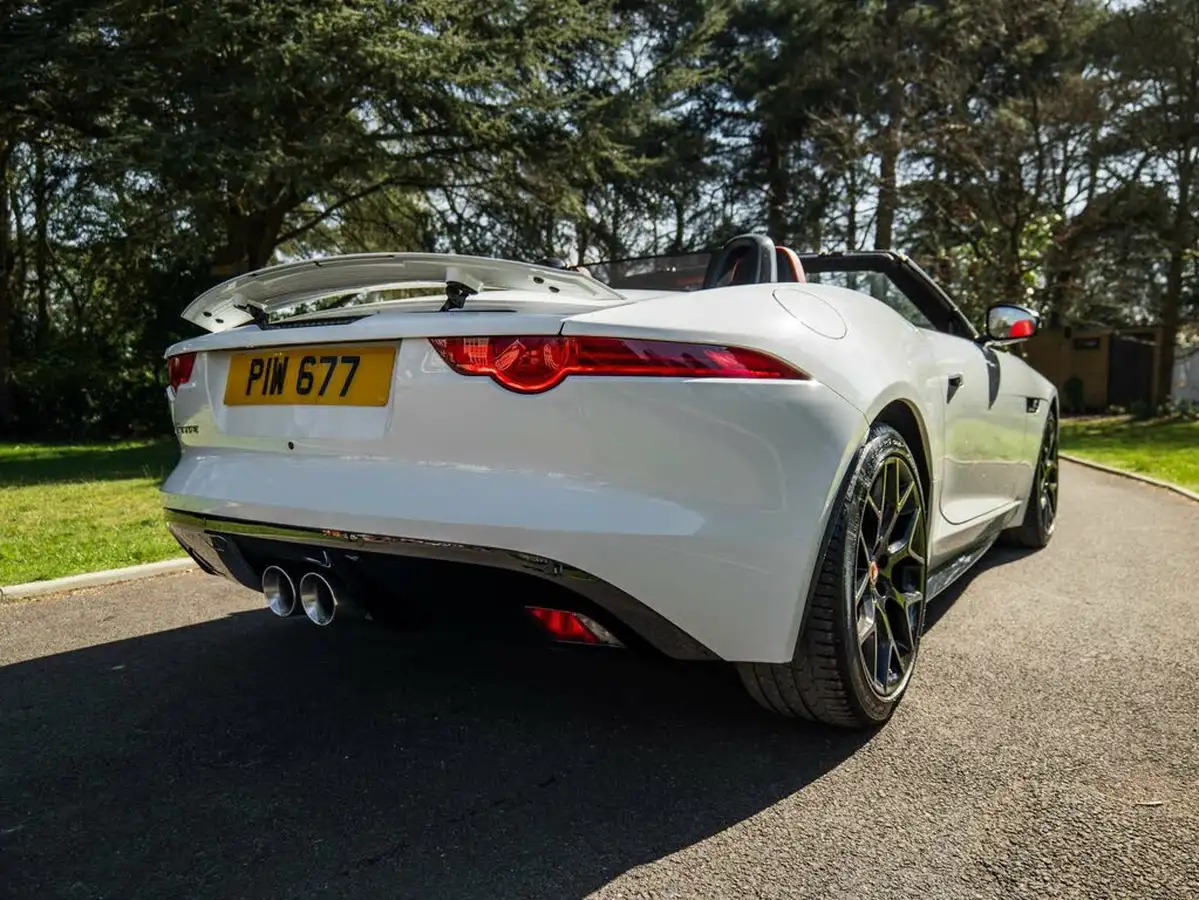 2017-jaguar-f-type-30-v6-sc-convertible-auto-big-39