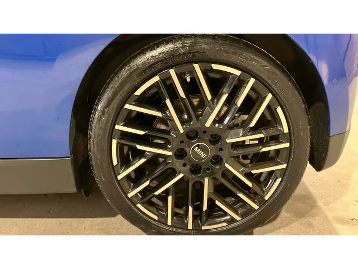 2024-mini-cooper-e-cooper-e-exclusive-big-51