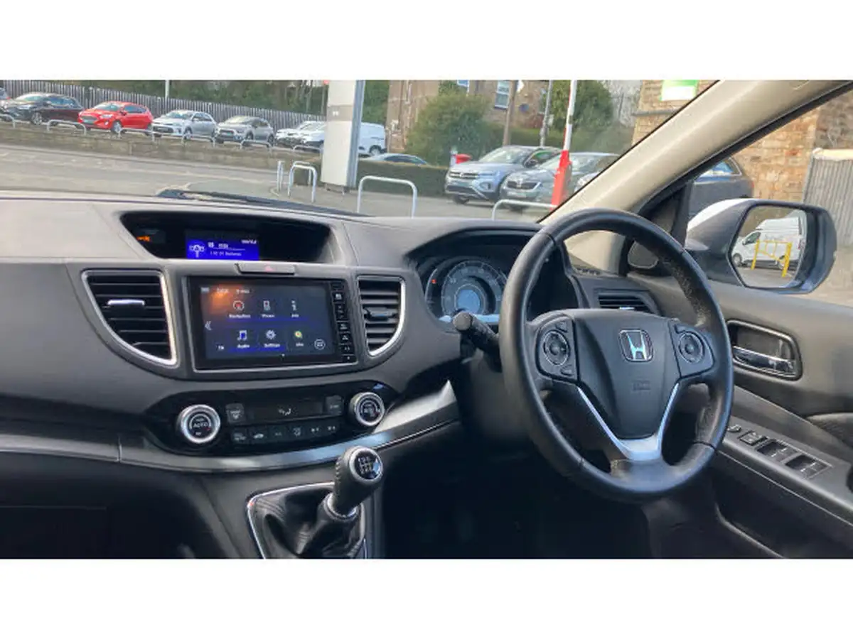 2018-honda-cr-v-16i-dtec-se-plus-navi-120ps-2wdss-big-1