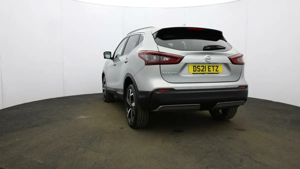 2021-nissan-qashqai-13-dig-t-n-motion-140ps-big-29