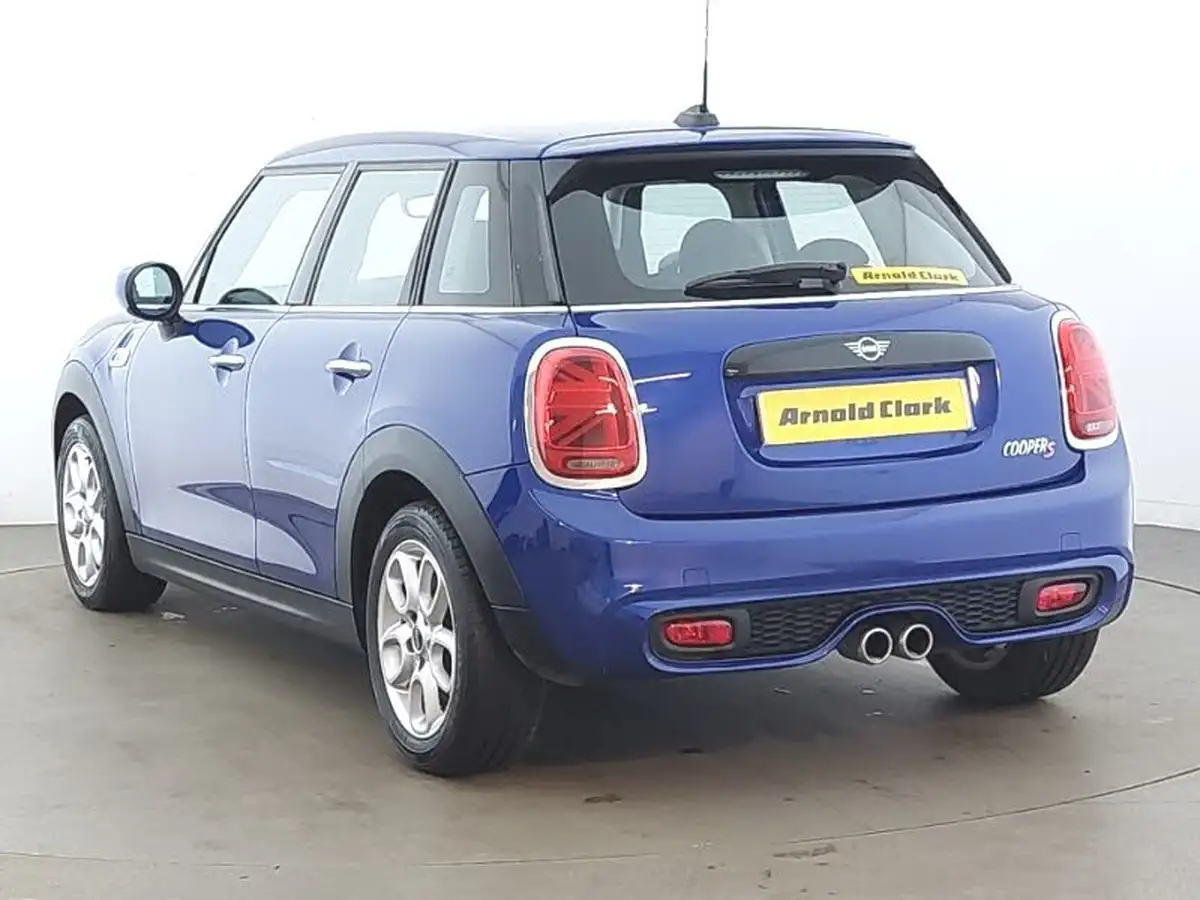 2019-mini-cooper-20-cooper-s-classic-189bhp-hatchback-5d-big-1