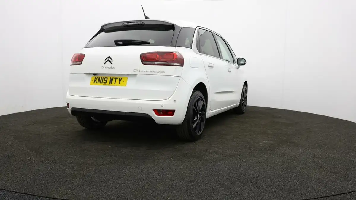 2019-citroen-c4-spacetourer-12-puretech-flair-big-76