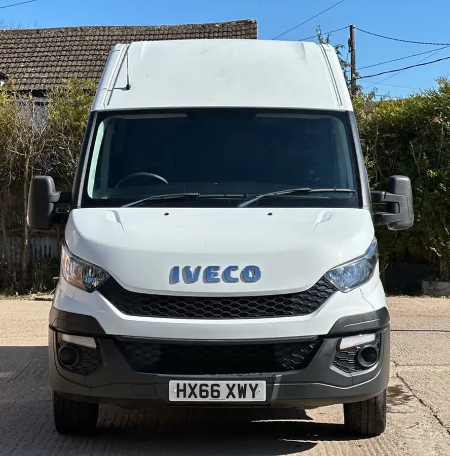 2016-iveco-daily-s-class-23td-35s13v-3000-h1-plus-panel-big-2