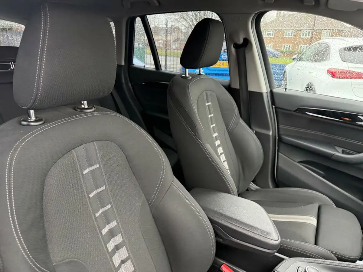 2019-bmw-x1-20td-xdrive20d-sport-big-31