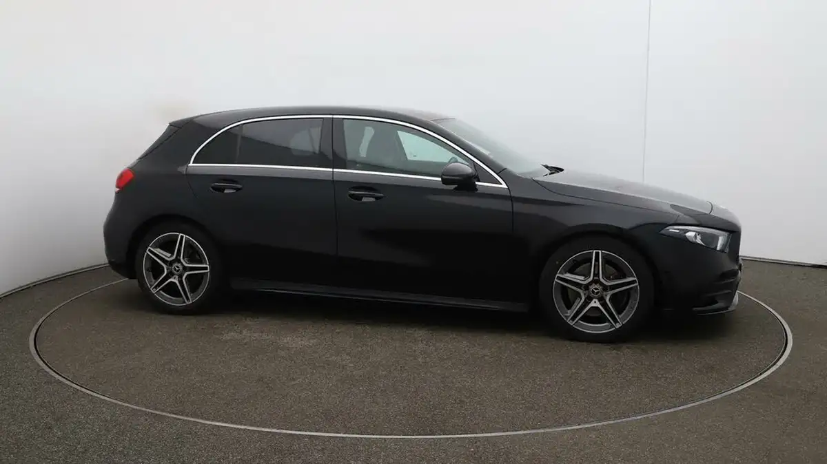 2021-mercedes-benz-a-class-20d-a220d-amg-line-executive-hatchback-5d-big-40