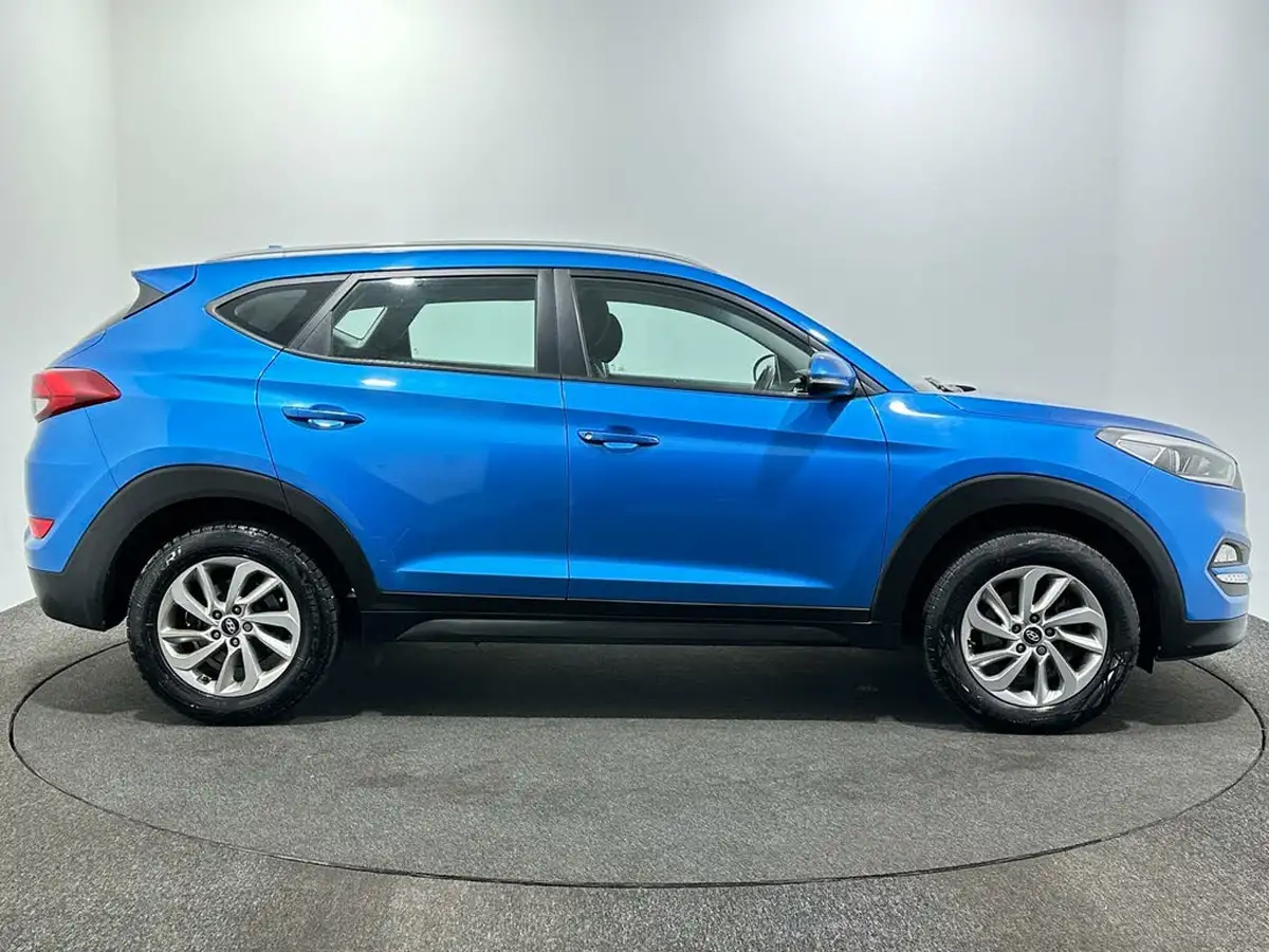 2016-hyundai-tucson-16-gdi-blue-drive-se-big-8