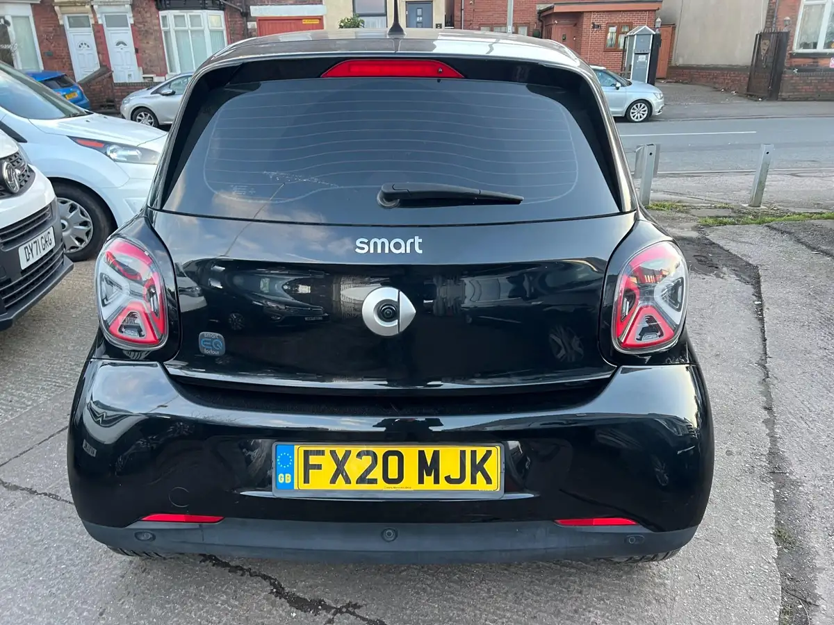 2020-smart-forfour-eq-prime-exclusive-big-5