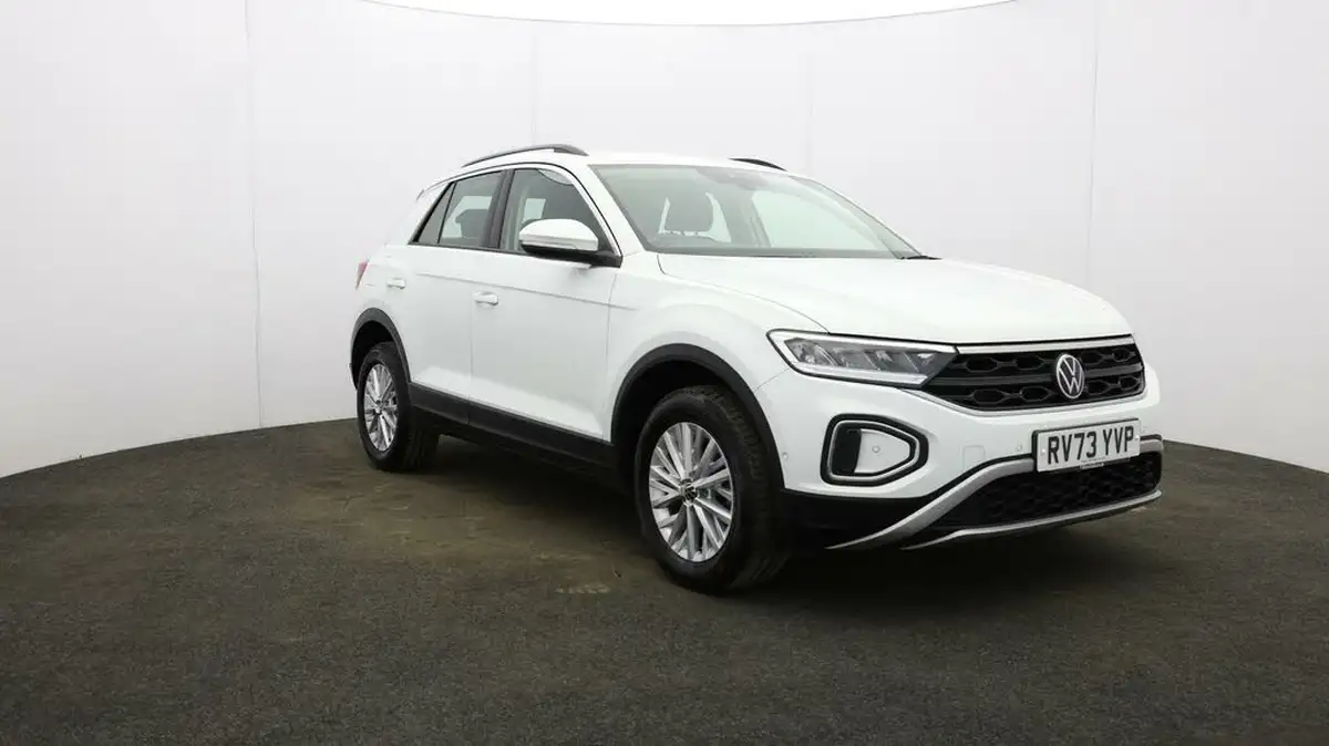 2023-volkswagen-t-roc-10-tsi-life-big-38