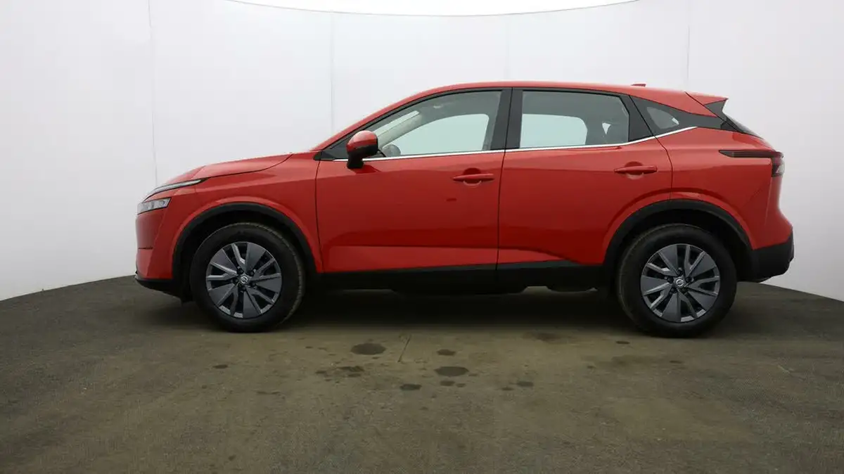 2021-nissan-qashqai-13-dig-t-visia-big-3