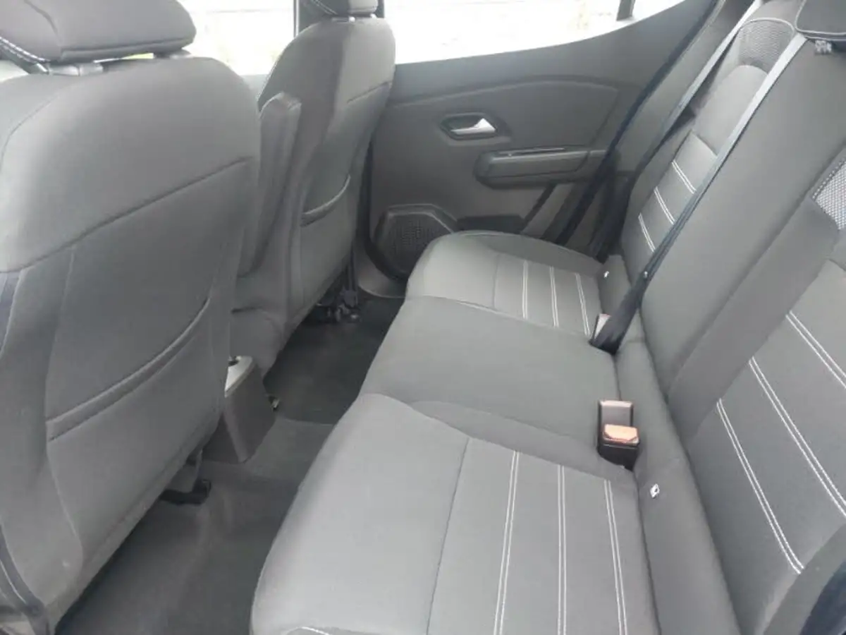 2022-dacia-sandero-10-tce-comfort-90bhp-big-5