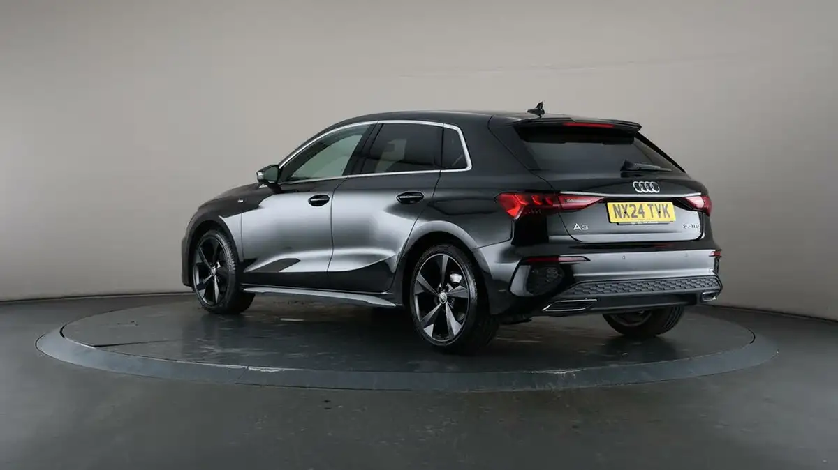 2024-audi-a3-15-35-tfsi-s-line-sportback-5d-big-71