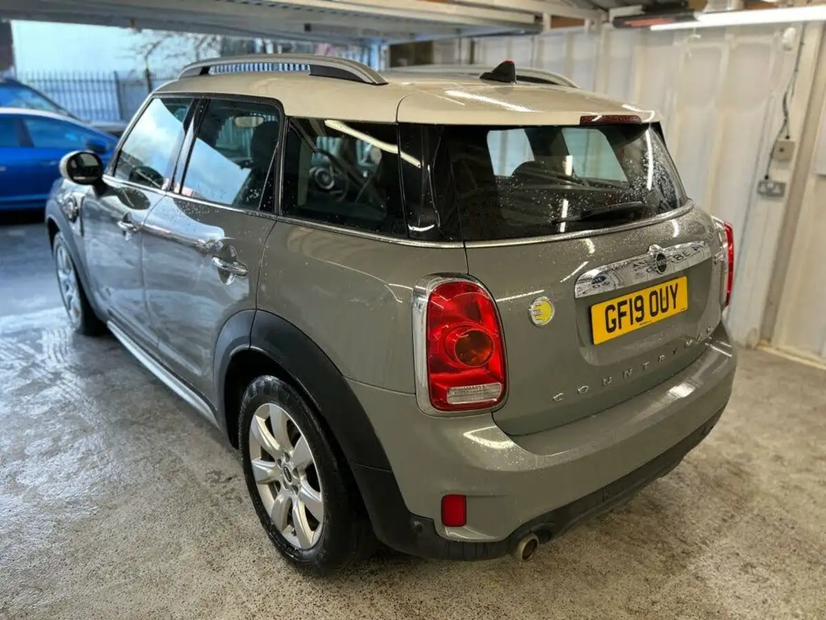 2019-mini-countryman-15-cooper-s-e-phev-classic-big-5