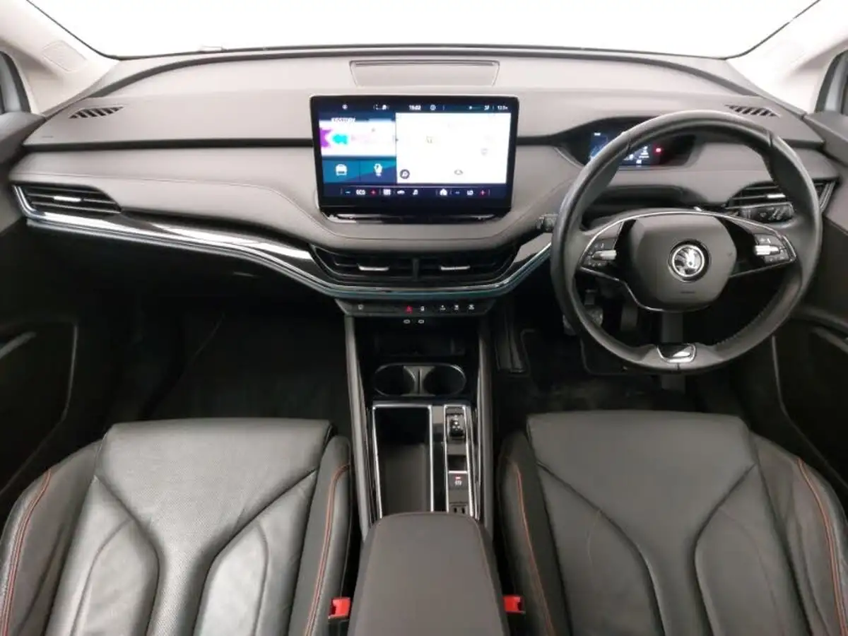 2021-skoda-enyaq-e-60-62-kwh-big-2