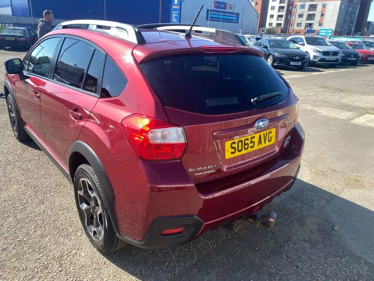 2015-subaru-xv-20d-se-big-11