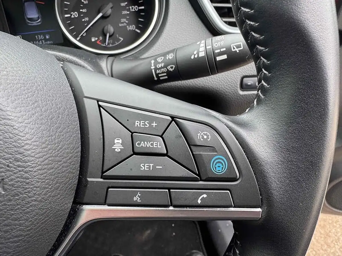 2020-nissan-qashqai-13-dig-t-tekna-160ps-19in-alloys-dct-big-21