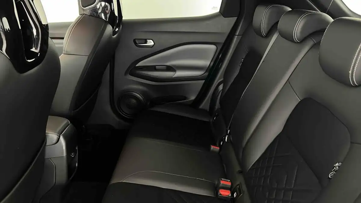 2020-nissan-juke-10-dig-t-tekna-117ps-dct-big-17