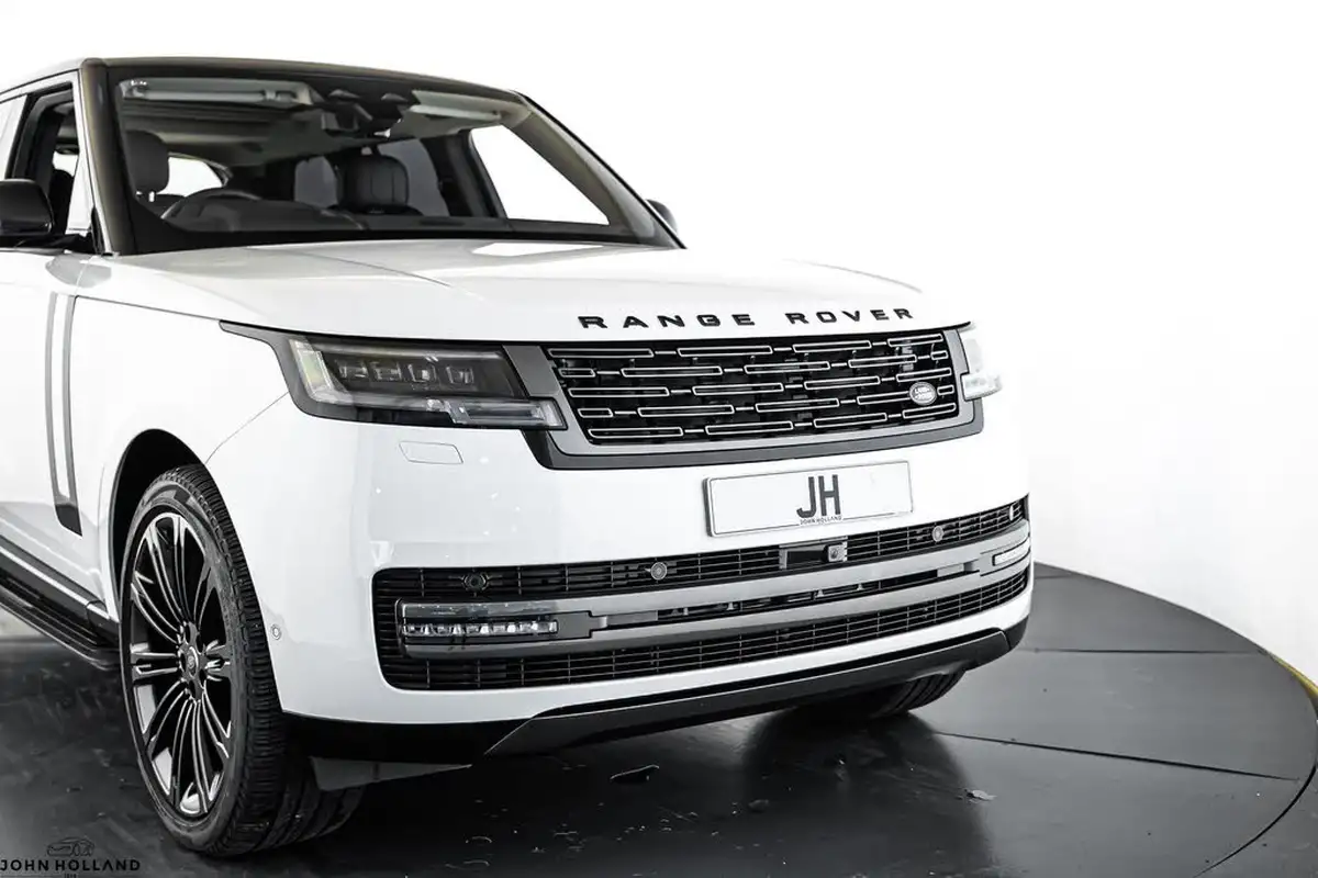 2024-land-rover-range-rover-30-d350-hse-big-10