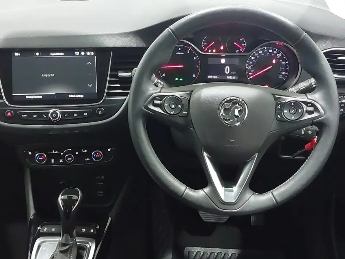 2022-vauxhall-crossland-12-elite-edition-130ps-auto-big-9