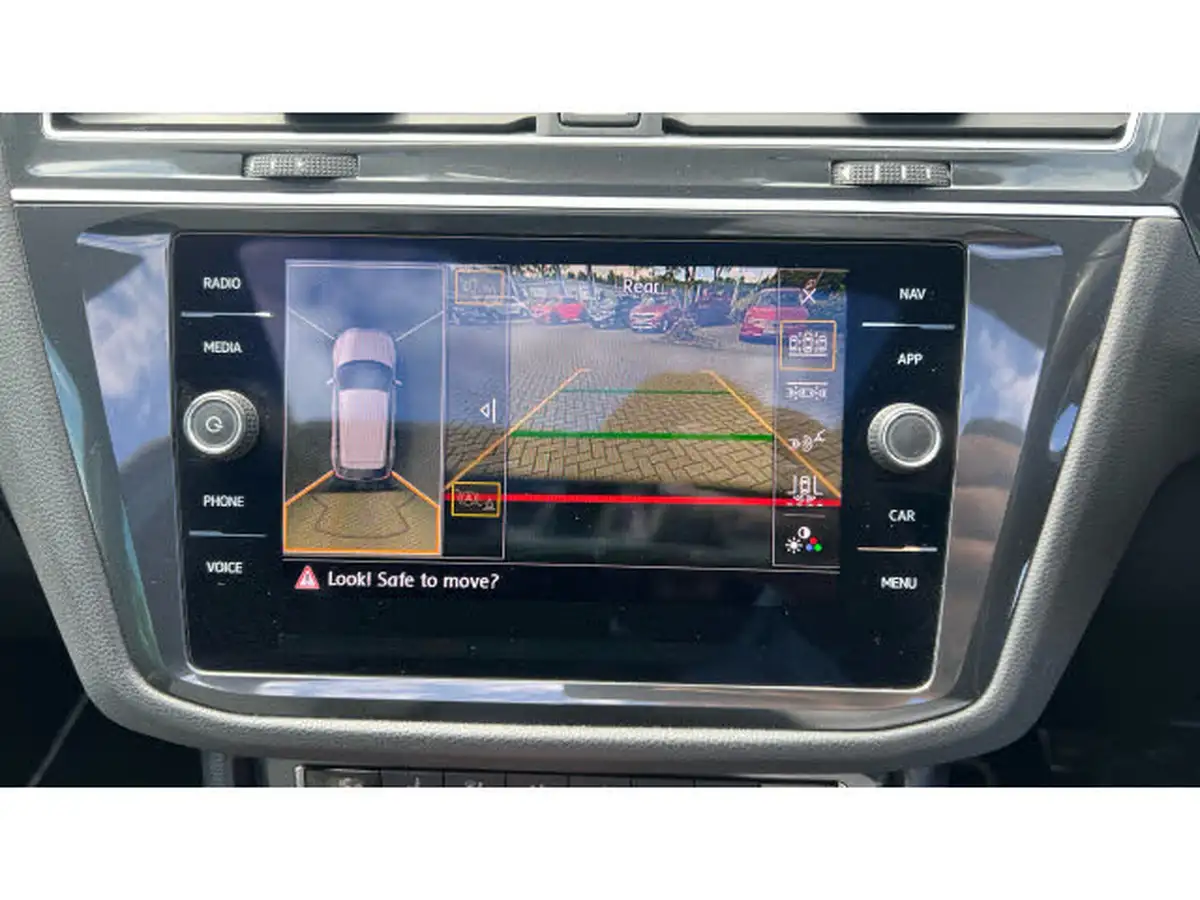2020-volkswagen-tiguan-20tdi-r-line-tech-150ps-dsg-big-39